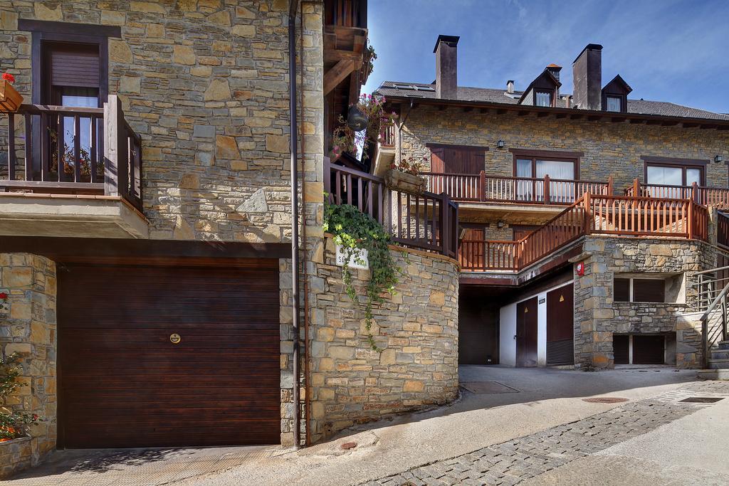Apartamento Amets De Aran ビエルハ エクステリア 写真
