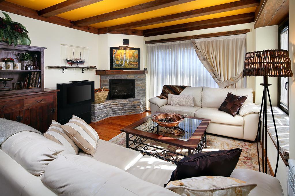 Apartamento Amets De Aran ビエルハ エクステリア 写真