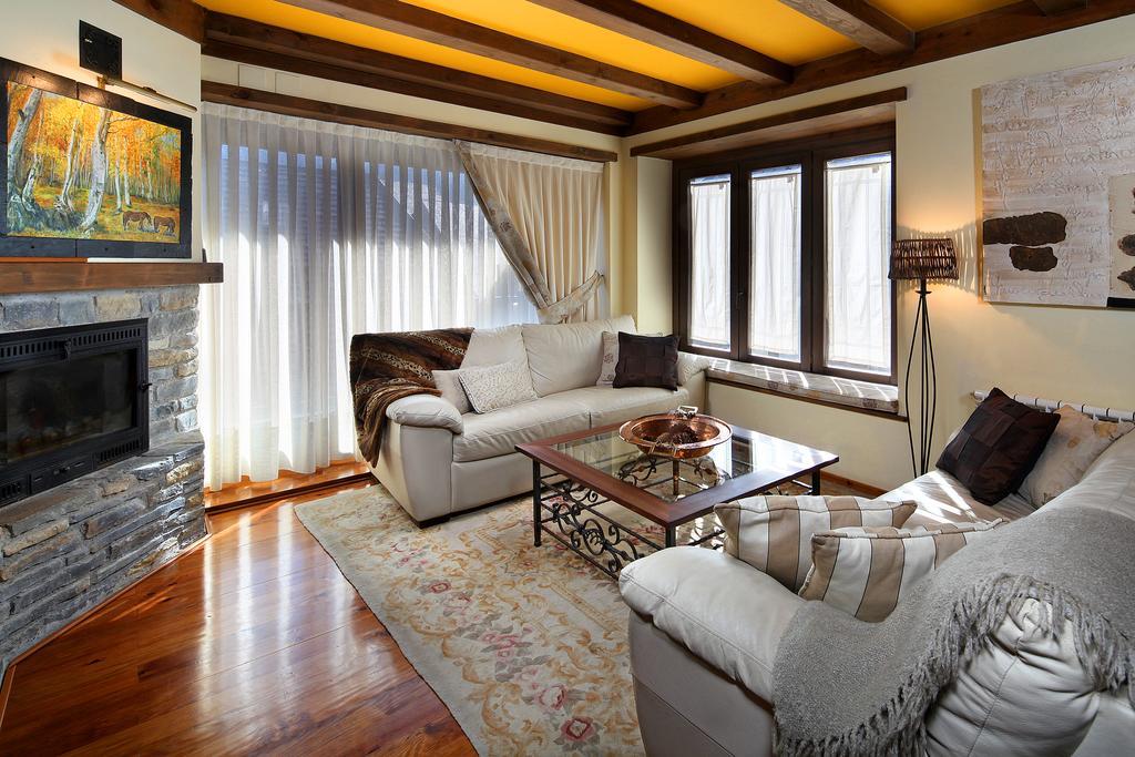 Apartamento Amets De Aran ビエルハ エクステリア 写真